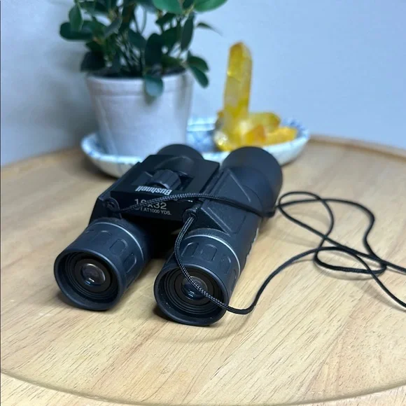 PowerView 16x32mm Compact Binoculars - Black - Picture 4 of 7